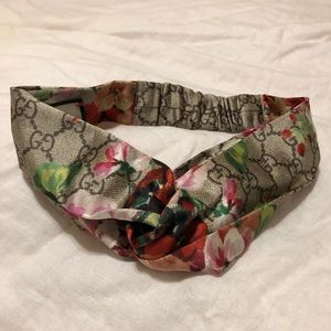 Preowned Gucci Pink Bloom Headband
